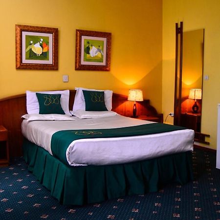 Global Hotel แอดดิสอาบาบา ภายนอก รูปภาพ